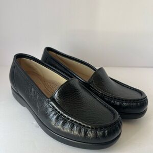 NWT SAS Shoes Womens Size 5 WW Black Loafers Simply Slip On Wide Fit‎ Comfort